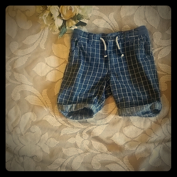 Cat & Jack Other - CAT AND JACK: BOY SIZE 5T SHORTS BLUE/CREAM